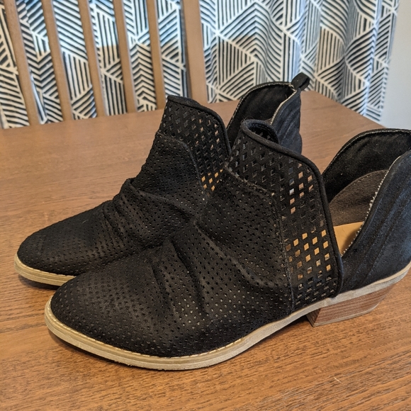 Report black suede boots - Picture 2 of 5